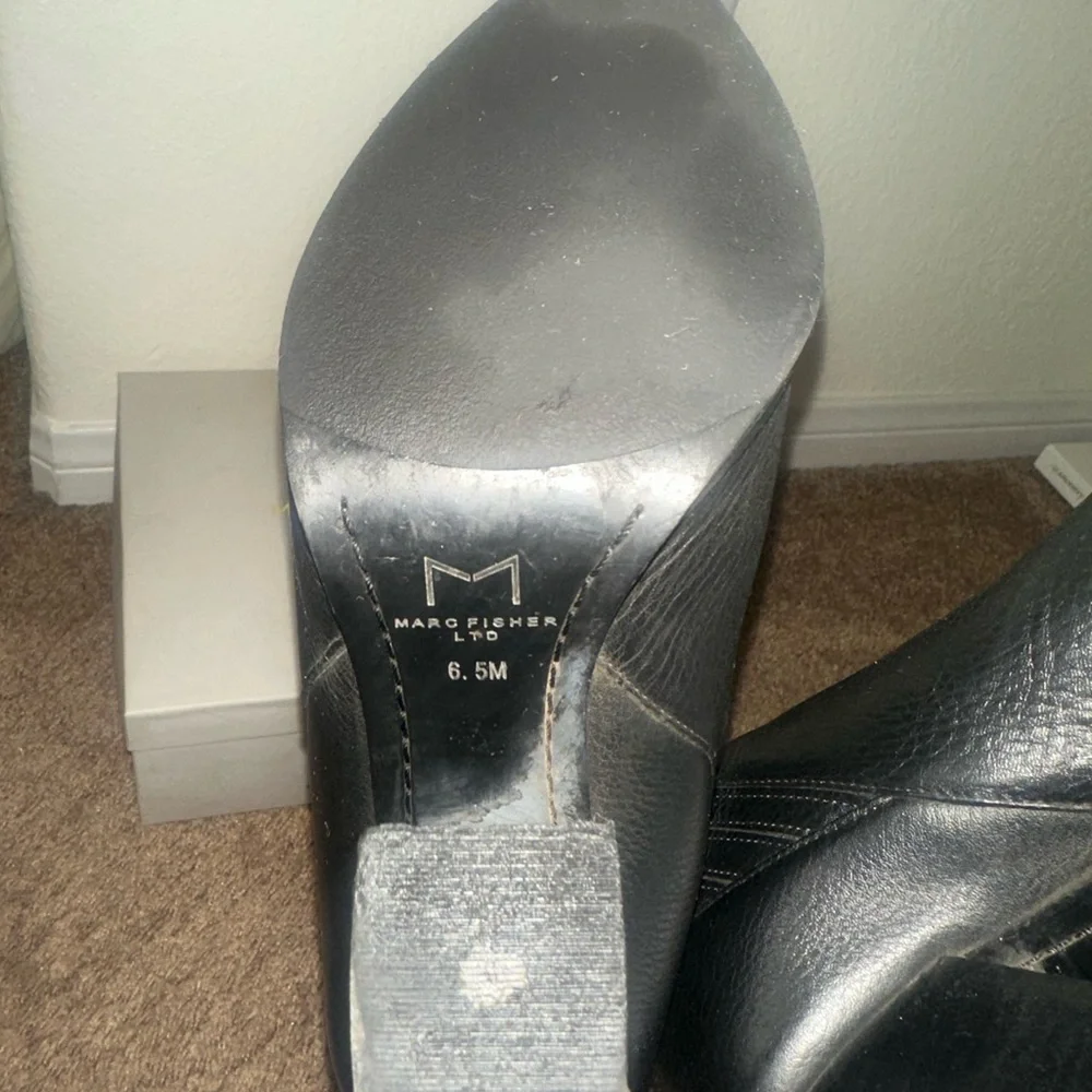 Boots - Picture 7 of 10